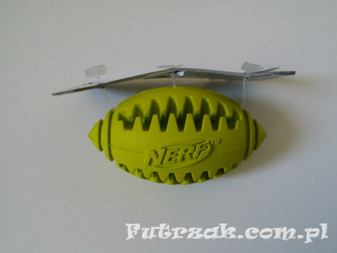 Piłka rugby-czyszcząca zęby-NERF DOG Piłka rugby-czyszcząca zęby-NERF DOG