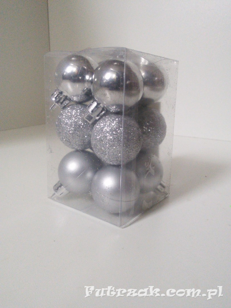 Bombki plastikowe/12szt. srebrne Bombki plastikowe/12szt. srebrne